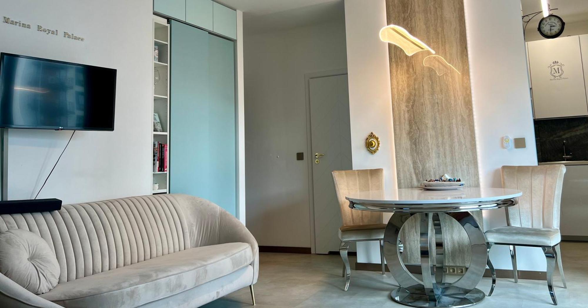 Uroczy 2 Osobne Marina Royal Palace Апартаменти *