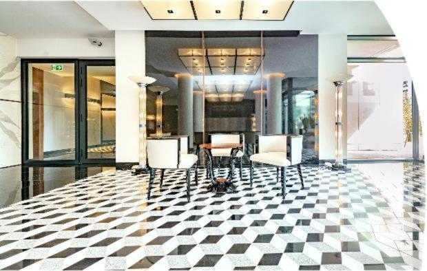 Апартаменти Uroczy 2 Osobne Marina Royal Palace Варшава