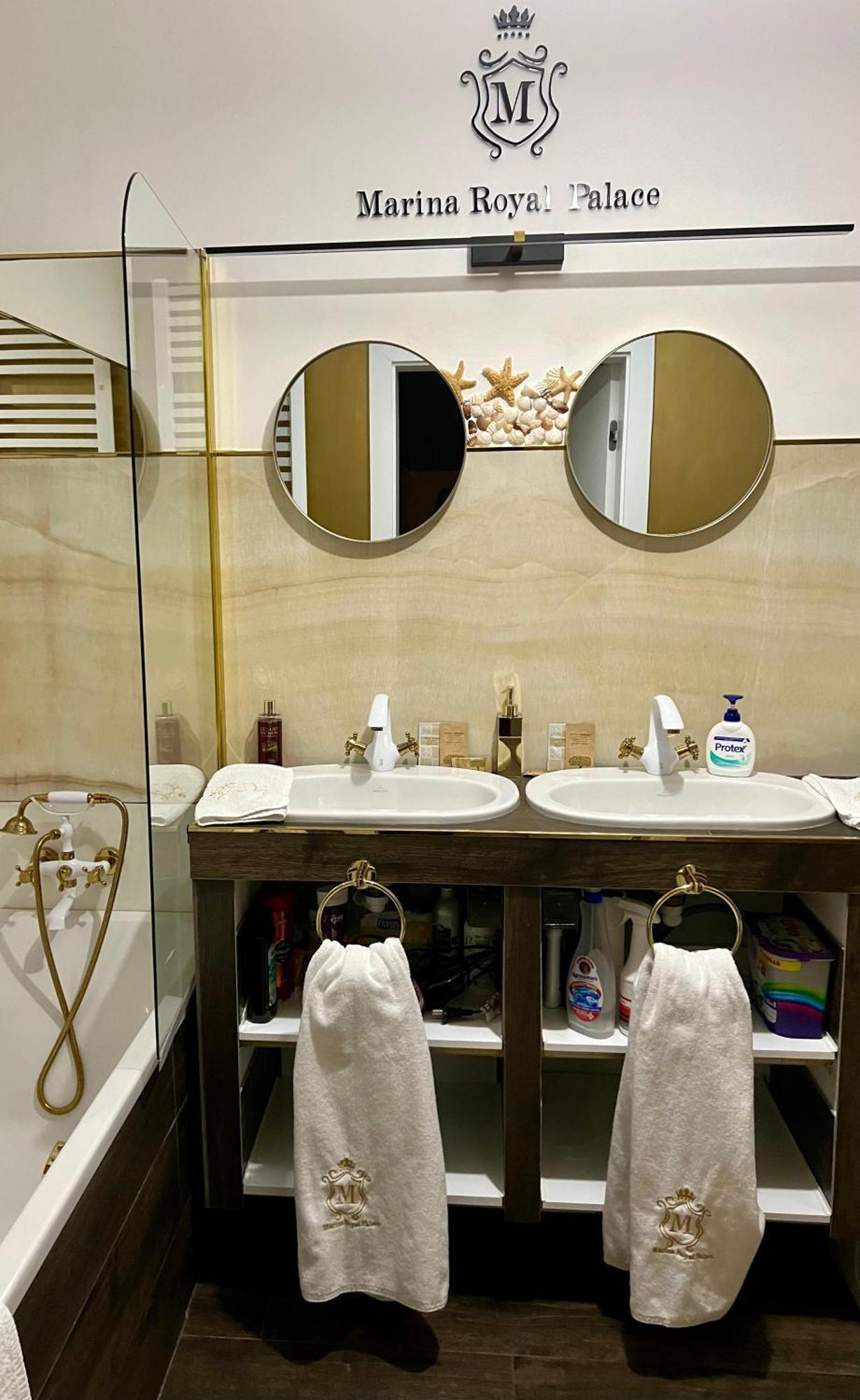 Uroczy 2 Osobne Marina Royal Palace * Варшава